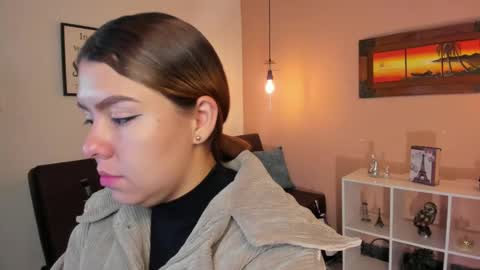  Arianna  online show from 5, 3, 2025