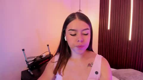  Arianna  online show from 24, 4, 2026