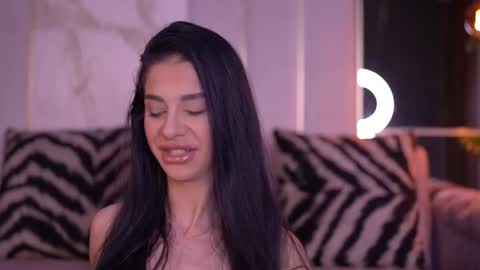 Arina online show from 10, 11, 2025