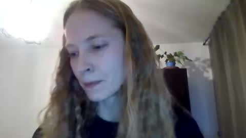 arionette online show from 14, 4, 2026