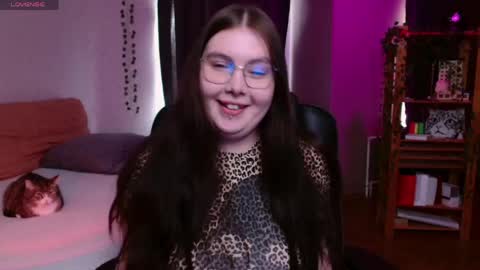 Snapshot of arizonaa_muse chatting on 18, 5, 2026 Astrid online show from 18, 5, 2026