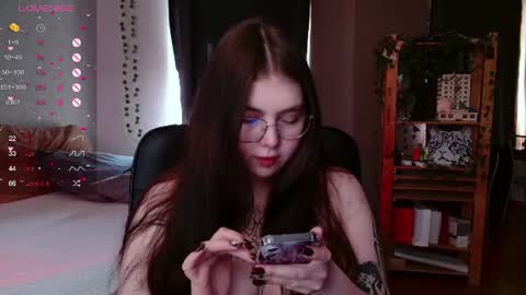 Snapshot of arizonaa_muse chatting on 13, 6, 2026 Astrid online show from 13, 6, 2026