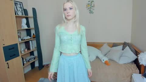 Snapshot of arlavitullo chatting on 23, 5, 2026 Emily online show from 23, 5, 2026