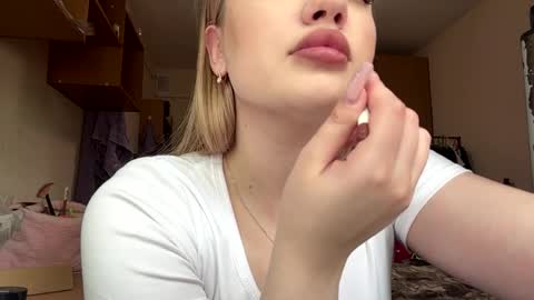 Snapshot of arlettaeavey chatting on 25, 5, 2026 Kate online show from 25, 5, 2026