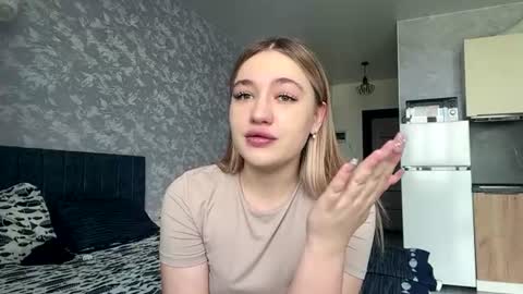 Snapshot of arlettaeavey chatting on 21, 6, 2026 Kate online show from 21, 6, 2026
