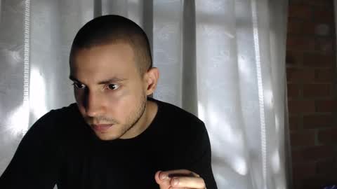 Snapshot of armando_2002 chatting on 10, 11, 2025 ARMANDO online show from 10, 11, 2025