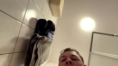 armyskater32 online show from 13, 5, 2026