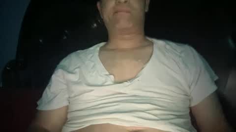 Snapshot of arnie774u chatting on 10, 9, 2025 arnie774u online show from 10, 9, 2025