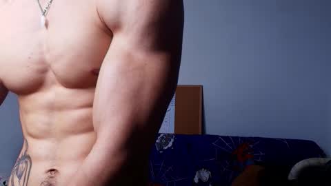 Snapshot of arnold_black69 chatting on 4, 2, 2025 arnold black online show from 4, 2, 2025