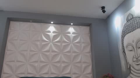 Arohom Lester online show from 27, 10, 2025