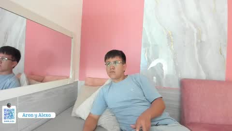 Alexa  Aron online show from 10, 2, 2025