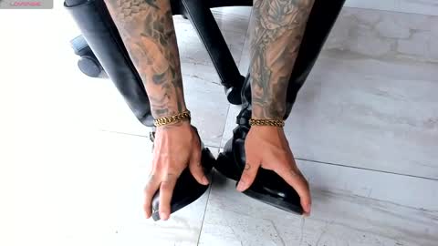 DarkMaster online show from 19, 4, 2026