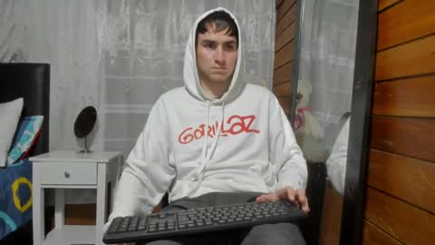 Aron G Franco online show from 12, 2, 2025