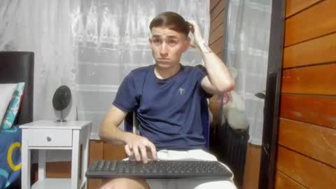 Aron G Franco online show from 25, 2, 2025