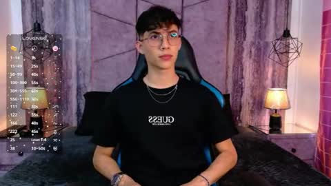 Arontawers online show from 22, 7, 2026