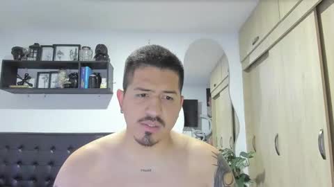 ARON  Independent model  online show from 19, 9, 2025