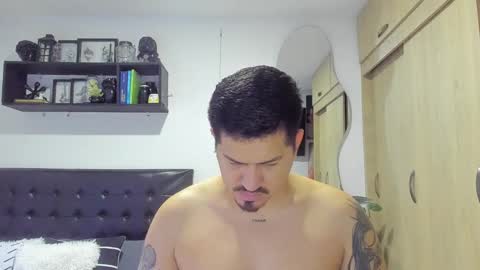 ARON  Independent model  online show from 17, 3, 2026