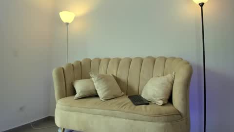   online show from 11, 9, 2025