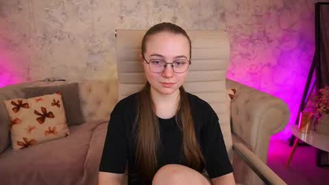 arrinawair online show from 21, 4, 2026