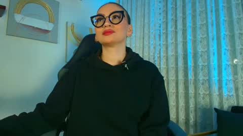    online show from 22, 9, 2025