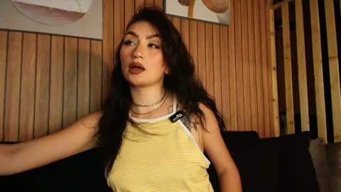 Snapshot of arrkabellaa chatting on 23, 6, 2026 online show from 23, 6, 2026