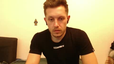 arromwilliam90 online show from 20, 1, 2025