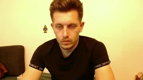 arromwilliam90 online show from 9, 2, 2025