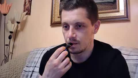 Snapshot of arromwilliam90 chatting on 25, 5, 2026 arromwilliam90 online show from 25, 5, 2026