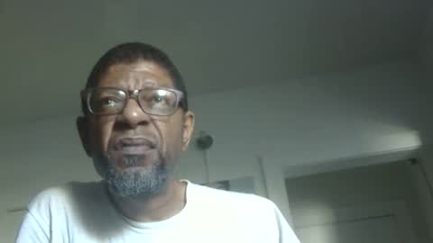 Snapshot of arteblazze chatting on 7, 6, 2026 Arteblazze not daddy boy bitch or nigga online show from 7, 6, 2026