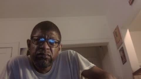 Snapshot of arteblazze chatting on 12, 6, 2026 Arteblazze not daddy boy bitch or nigga online show from 12, 6, 2026