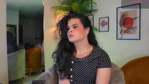 Snapshot of artechloe chatting on 8, 3, 2025 Chloe online show from 8, 3, 2025