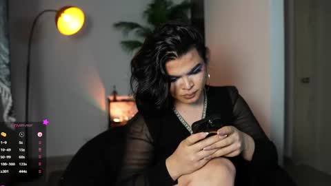 Chloe  online show from 15, 6, 2026