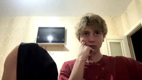 artem228play online show from 4, 6, 2026