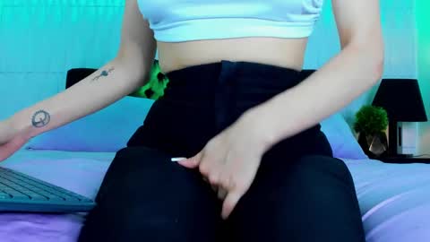 artemisa_leon online show from 24, 1, 2025