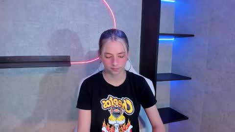 artemisablake online show from 28, 12, 2024