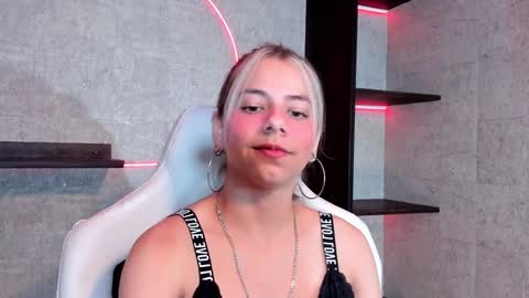 artemisablake online show from 13, 1, 2025