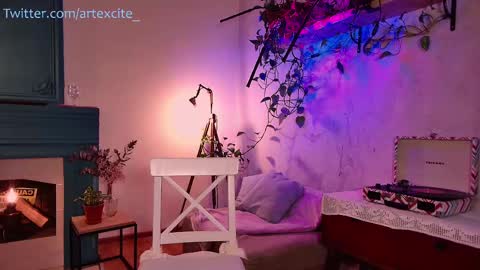 Snapshot of artexcite_ chatting on 27, 2, 2025 Lina online show from 27, 2, 2025