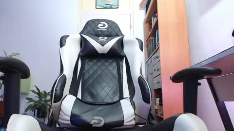 Artie online show from 20, 4, 2026