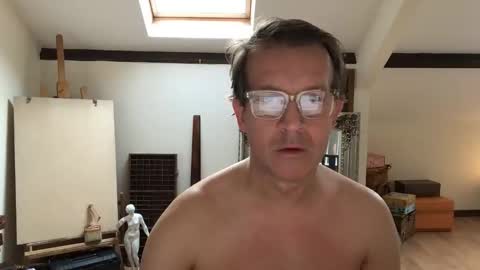 artisterotic online show from 24, 9, 2025