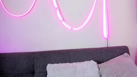 MIA OF artmiajoy online show from 17, 12, 2024