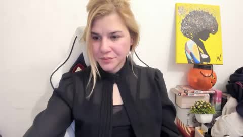 MIA online show from 4, 3, 2025