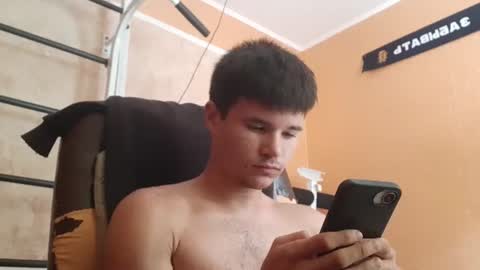 Snapshot of arvyn_ chatting on 25, 7, 2026 Denis online show from 25, 7, 2026