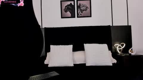 hellen online show from 24, 2, 2026