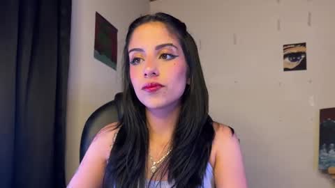   Independent Model online show from 25, 7, 2026