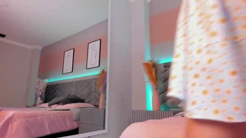 ARY THOMPSON online show from 9, 12, 2024