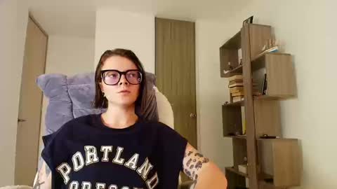 Snapshot of arya_starkw chatting on 22, 9, 2025 Ary 3 online show from 22, 9, 2025