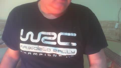 Snapshot of as3ix chatting on 4, 12, 2025 as3ix online show from 4, 12, 2025