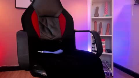 Asami  online show from 21, 12, 2024