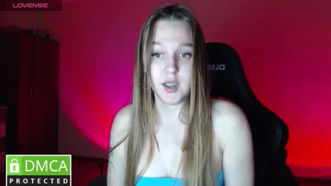 Snapshot of asela_dioli chatting on 12, 11, 2025 Kristi your good friend with benefits online show from 12, 11, 2025