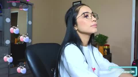 Asena online show from 8, 2, 2025